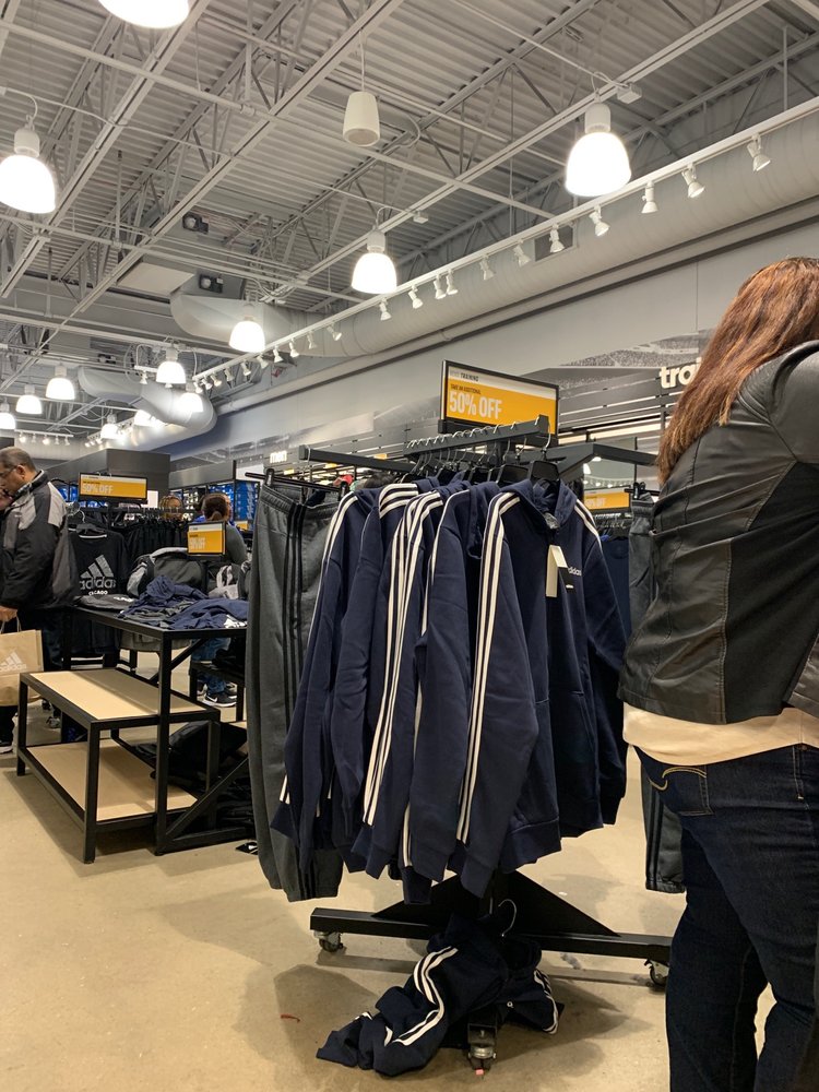 adidas outlet 50 off