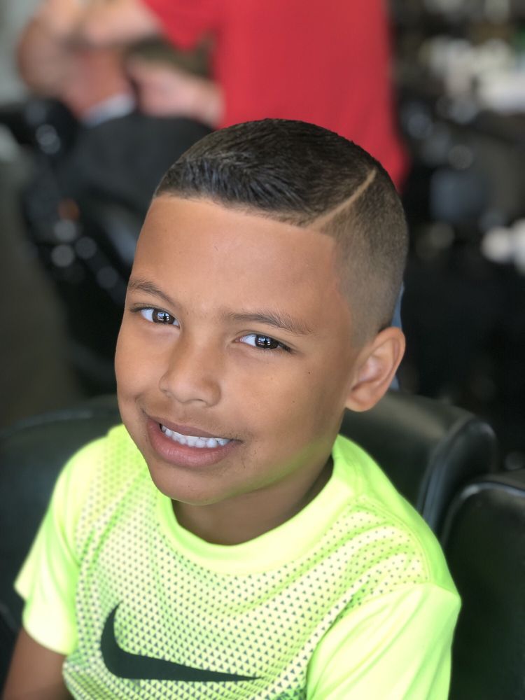 TOP NOTCH BARBER AND SHAVE SHOP 128 Photos & 17 Reviews 7944 West Lincoln Hwy, Frankfort, IL