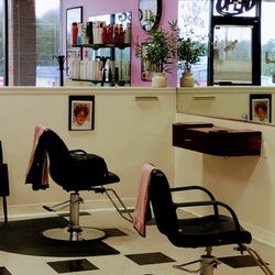 Micky's Salon