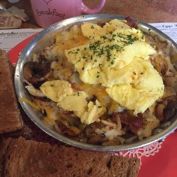 The Brunchery - Hashbrown skillet - Breakfast & Brunch Near Me - Valrico, Florida The Brunchery - Hashbrown skillet - Breakfast & Brunch Near Me - Valrico, Florida