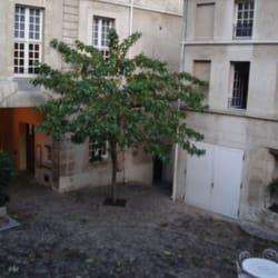 Auberge de Jeunesse Mije Fourcy