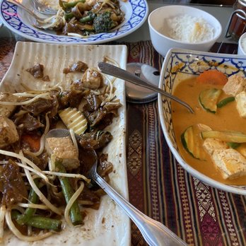 Sawasdee - Drunken noodles and red curry - Thai Near Me - Soquel, California Sawasdee - Drunken noodles and red curry - Thai Near Me - Soquel, California