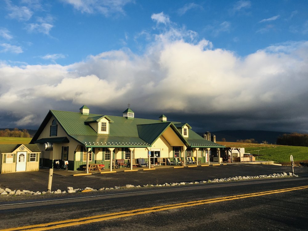 PEACH HILL ORCHARD Updated May 2024 12 Photos 1086 Curryville Rd