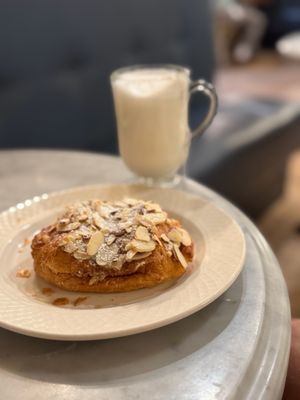 Eva's Bakery by null