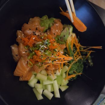 Zushi Sushi and Ramen - Salmon poke - Ramen Near Me - Webster Groves, Missouri