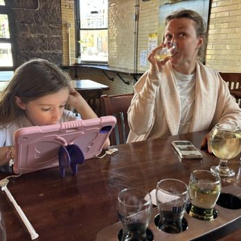 Brick River Cider - Flight and fam - Cideries Near Me - Saint Louis, Missouri Brick River Cider - Flight and fam - Cideries Near Me - Saint Louis, Missouri