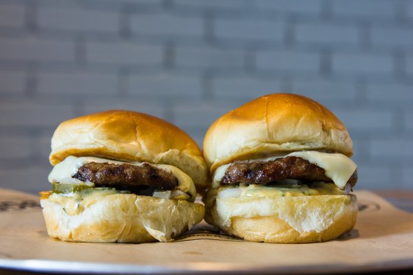 BGR Burgers Grilled Right by null