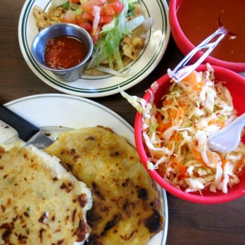 Pupuseria La Bendicion - Chicken taco, revueltas pupusa, and queso con loroco pupusa. Delish! - Salvadoran Near Me - Cleveland, Ohio