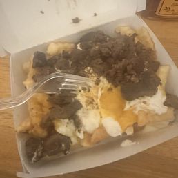 Deluxe Chili Cheddar Fries™