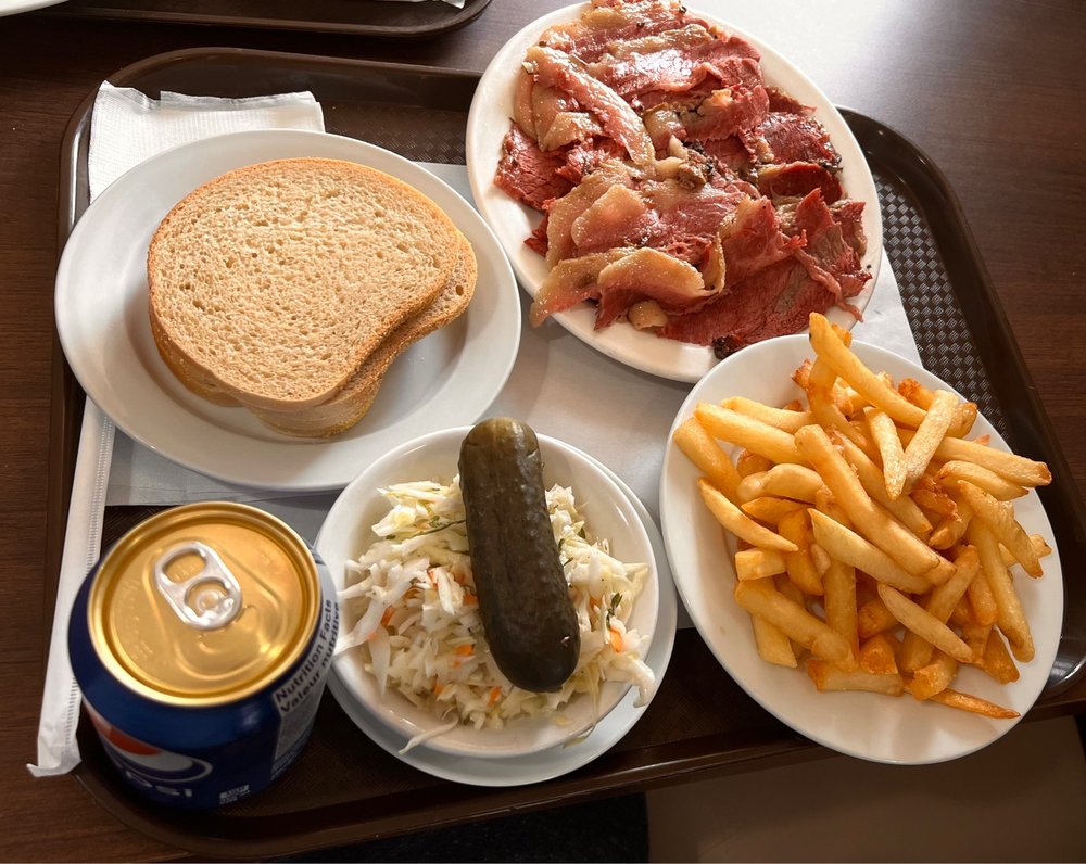 Georges Deli Restaurant