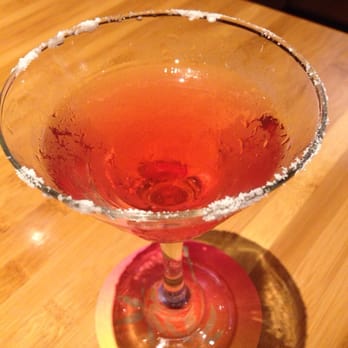 Islands Restaurant - Cosmo sugar rim - Sports Bars Near Me - Irvine, California