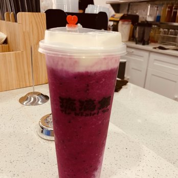 The Whale Tea - Milk foam dragon fruit green tea - Bubble Tea Near Me - New Haven, Connecticut The Whale Tea - Milk foam dragon fruit green tea - Bubble Tea Near Me - New Haven, Connecticut