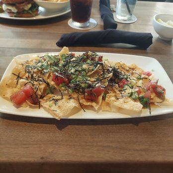 Yard House - Poke Nachos. - New American Near Me - Honolulu, Hawaii Yard House - Poke Nachos. - New American Near Me - Honolulu, Hawaii