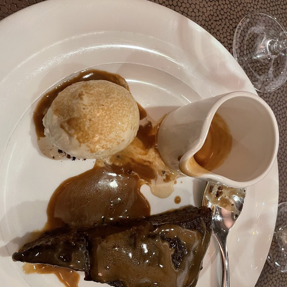 Harvest Table - Sticky Toffee Pudding - New American Near Me - St Helena, California