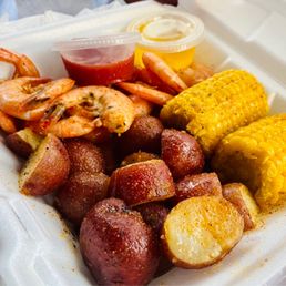 Half Pound Gulf Shrimp steamed "spicy" Shrimp very small/potatoes under seasoned :)' Half Pound Gulf Shrimp steamed "spicy" Shrimp very small/potatoes under seasoned :)'