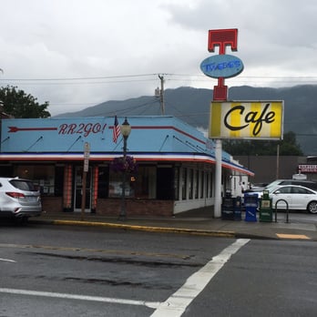 Twede's Cafe - Outside - American Near Me - North Bend, Washington