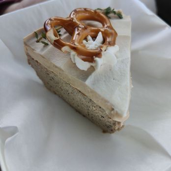 Horizon Bakery - Earl grey basque cake - Bakeries Near Me - Cupertino, California Horizon Bakery - Earl grey basque cake - Bakeries Near Me - Cupertino, California