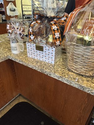 Kneaders Bakery & Cafe by null