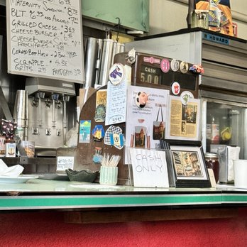 Jimmy T's Place - Breakfast & Brunch Near Me - Washington, DC, District of Columbia Jimmy T's Place - Breakfast & Brunch Near Me - Washington, DC, District of Columbia