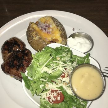 The Woodcliff Restaurant - Wed Steak Night - New American Near Me - Fremont, Nebraska The Woodcliff Restaurant - Wed Steak Night - New American Near Me - Fremont, Nebraska