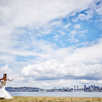 A Bride to Remember - Bridal Near Me - Kenmore, Washington A Bride to Remember - Bridal Near Me - Kenmore, Washington