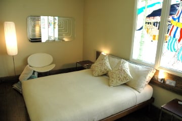 Guest and the City by null