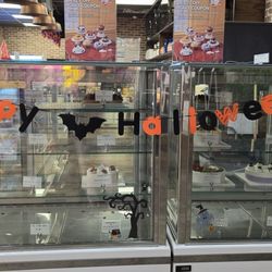 L'AMI Bakery & Cafe - Happy Halloween