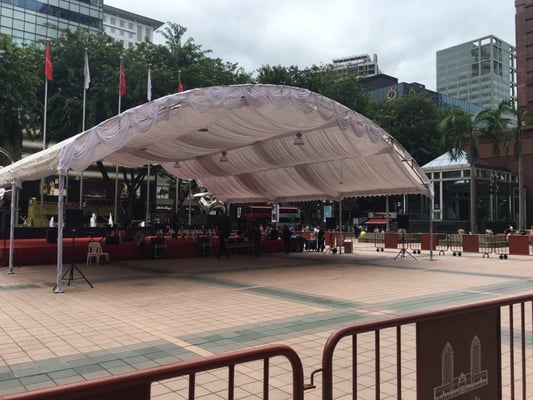 Ngee Ann City by null