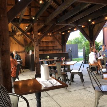 Philo Ridge Farm - Outdoor seating - Farms Near Me - Charlotte, Vermont Philo Ridge Farm - Outdoor seating - Farms Near Me - Charlotte, Vermont