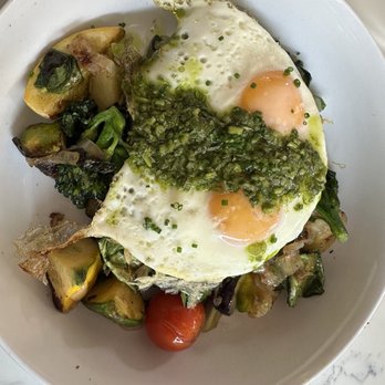Basic Kitchen - Egg on veggie hash - New American Near Me - Charleston, South Carolina Basic Kitchen - Egg on veggie hash - New American Near Me - Charleston, South Carolina