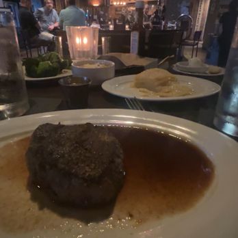 Twisted Tree - Filet, au gratin, broccoli and street corn - Seafood Near Me - Saint Louis, Missouri Twisted Tree - Filet, au gratin, broccoli and street corn - Seafood Near Me - Saint Louis, Missouri