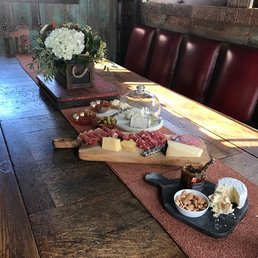 Perfect flowers for a cabin wedding reception!!