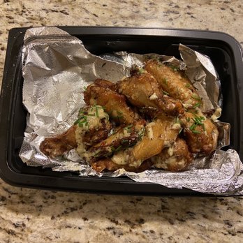 Mellow Mushroom Phoenix - Parmesan wings - Pizza Near Me - Phoenix, Arizona