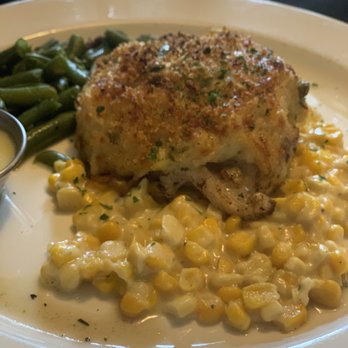 Table 23 - Grouper with creamed corn and green beans. - New American Near Me - Tallahassee, Florida Table 23 - Grouper with creamed corn and green beans. - New American Near Me - Tallahassee, Florida