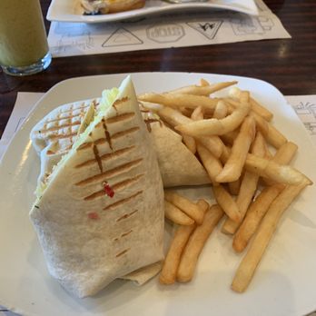 Tom Sawyer Diner - Honey Dijon wrap - Diners Near Me - Paramus, New Jersey Tom Sawyer Diner - Honey Dijon wrap - Diners Near Me - Paramus, New Jersey