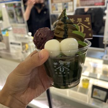 Yamari - Desserts Near Me - Torrance, California Yamari - Desserts Near Me - Torrance, California