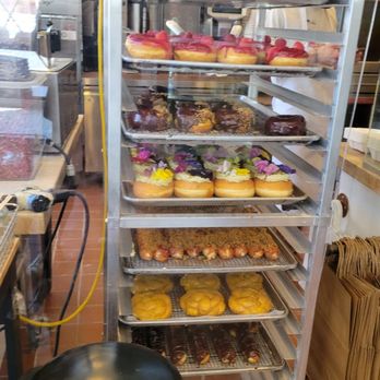 Fan-Fan Doughnuts - Donuts Near Me - Brooklyn, New York Fan-Fan Doughnuts - Donuts Near Me - Brooklyn, New York