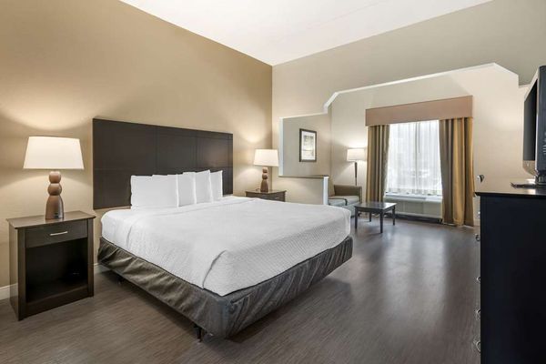 Best Western Suites by null