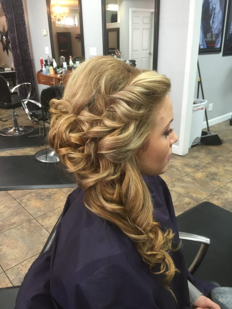 Joseph Mathew Salon Logo