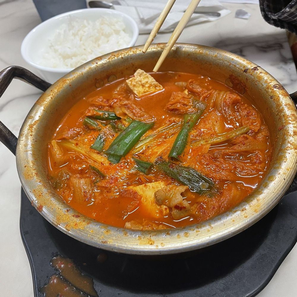 Ho Soon Yi - Kimchi jigae - Korean Near Me - Lakewood, Washington