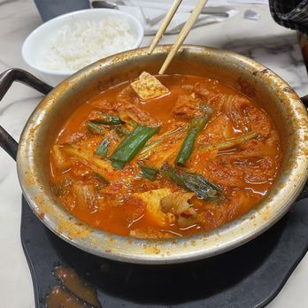 Ho Soon Yi - Kimchi jigae - Korean Near Me - Lakewood, Washington Ho Soon Yi - Kimchi jigae - Korean Near Me - Lakewood, Washington