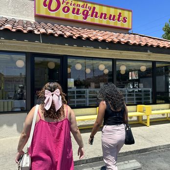 Friendly Donuts - Outside of the shop - Donuts Near Me - Orange, California