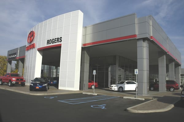 ROGERS TOYOTA - Updated December 2025 - 26 Reviews - 2203 16th Ave ...