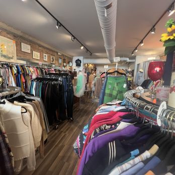 Durham Vintage Collective - Used, Vintage & Consignment Near Me - Durham, North Carolina Durham Vintage Collective - Used, Vintage & Consignment Near Me - Durham, North Carolina