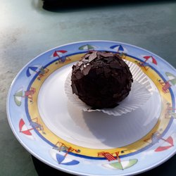 Puppen- & Spielzeugmuseum - Hausgemachte Rumkugel / Homemade rum truffel