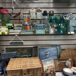 Julia's Gift Shoppe