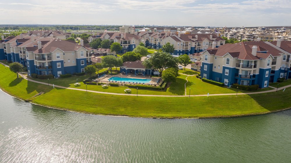 THE VIEW AT LAKESIDE Updated October 2024 49 Photos & 11 Reviews