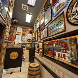 Jake's Old City Grill - Unique bathroom