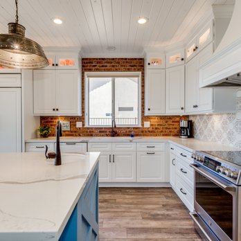 Yourson Contracting - Complete kitchen remodel - General Contractors Near Me - Surprise, Arizona Yourson Contracting - Complete kitchen remodel - General Contractors Near Me - Surprise, Arizona