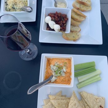 Vintage Vine 100 - Wine Bars Near Me - Franklin, Tennessee Vintage Vine 100 - Wine Bars Near Me - Franklin, Tennessee